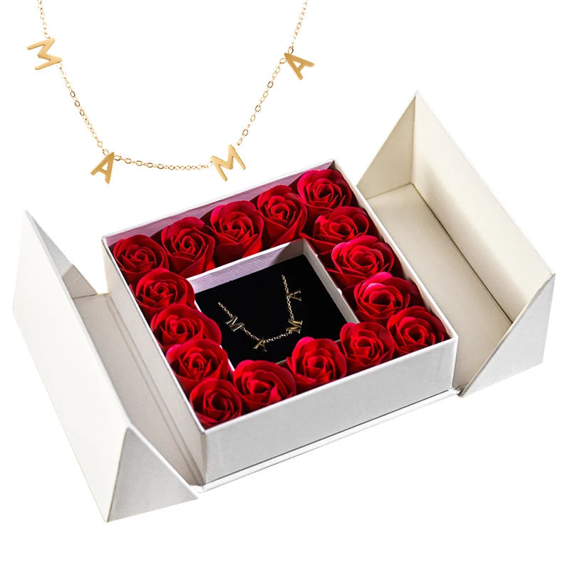 Box Pendentif accompagné de roses éternelles Ma boutique